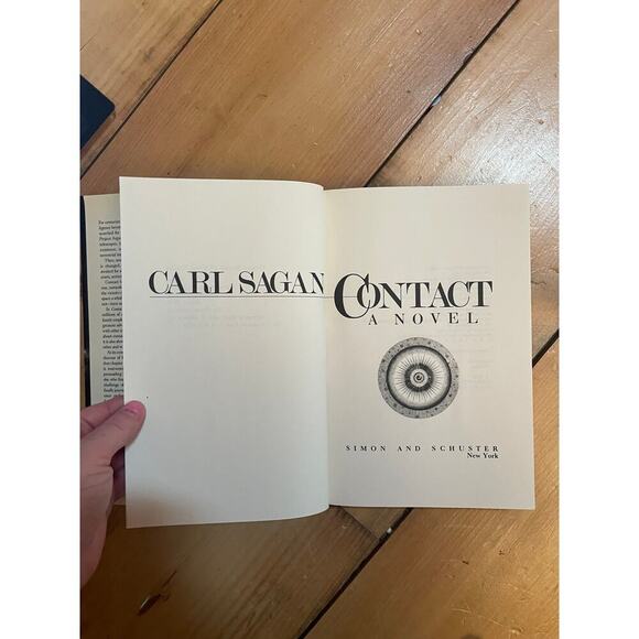 VTG Contact by Carl Sagan. Novel. Hard Cover with dust jacket. 1985 - Picture 2 of 5